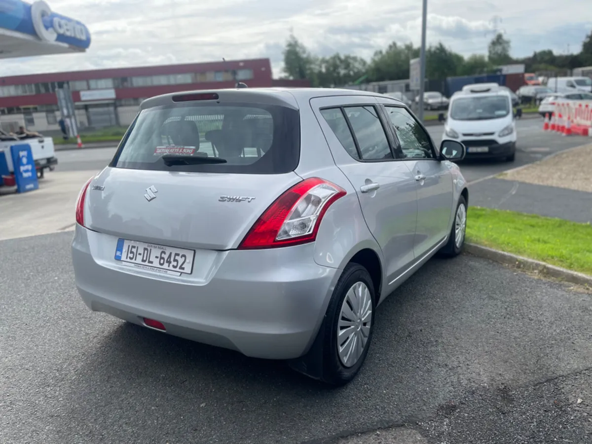 2015 Suzuki Swift GL - Image 4