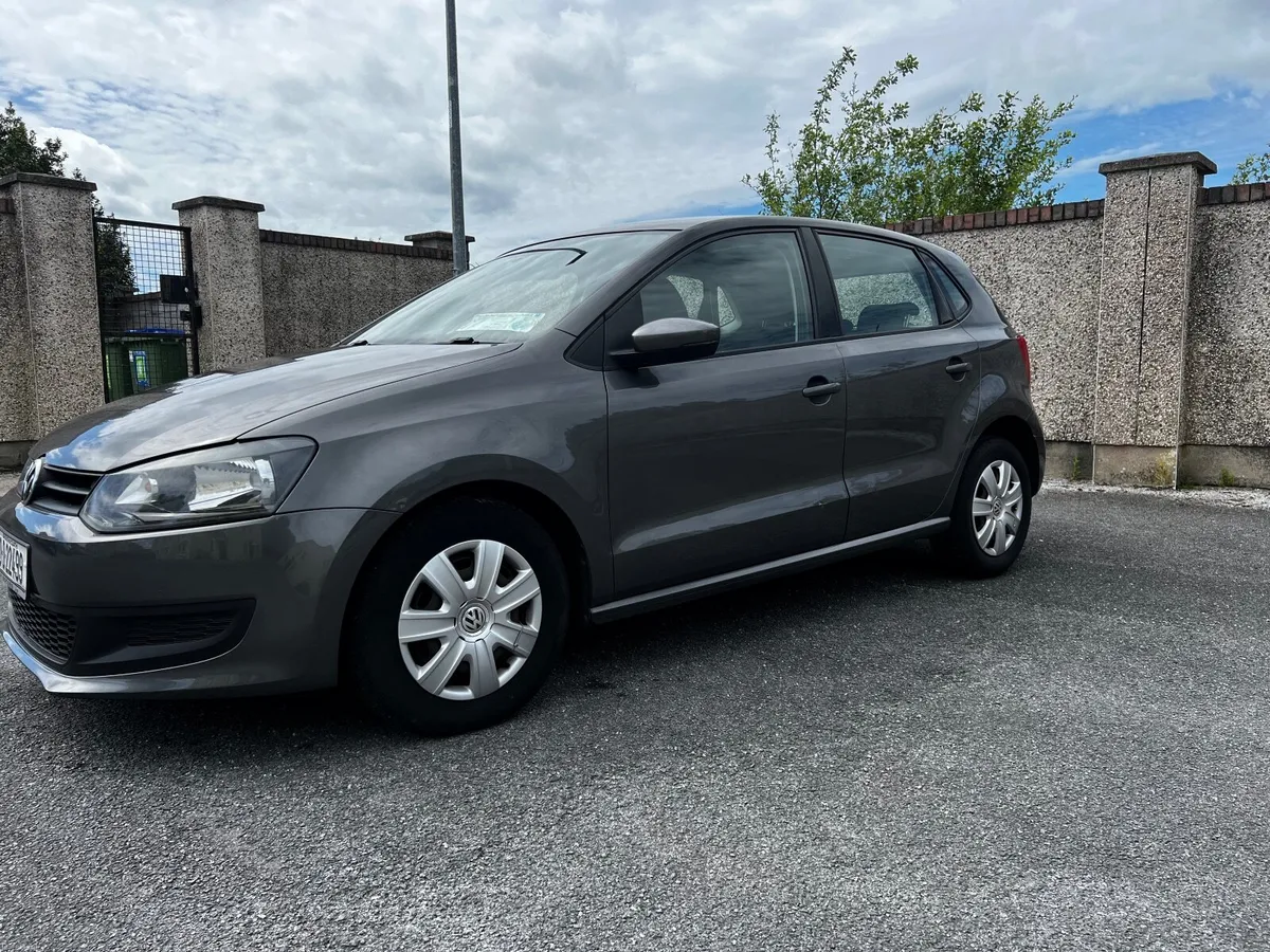 2010 WV Polo 1.6 TDI 125,000km Preserved 6,000 € - Image 3