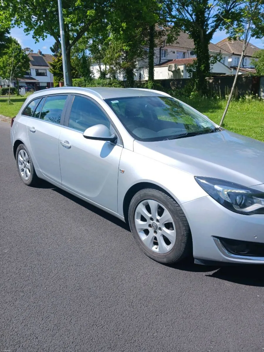 Opel Insignia Sports Tourer 1.6 diesel - Image 2