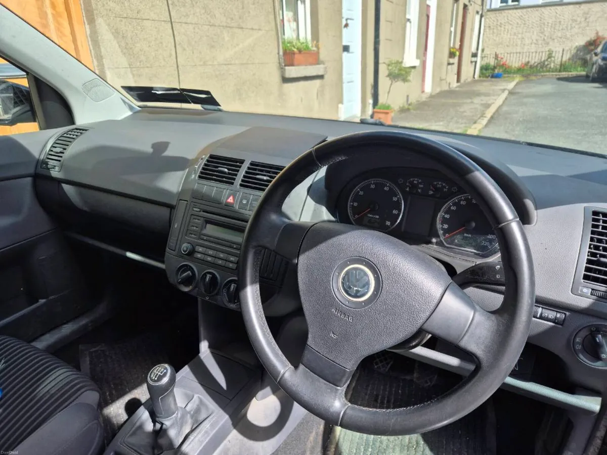 Volkswagen Polo (only 38k kilometres) - Image 4