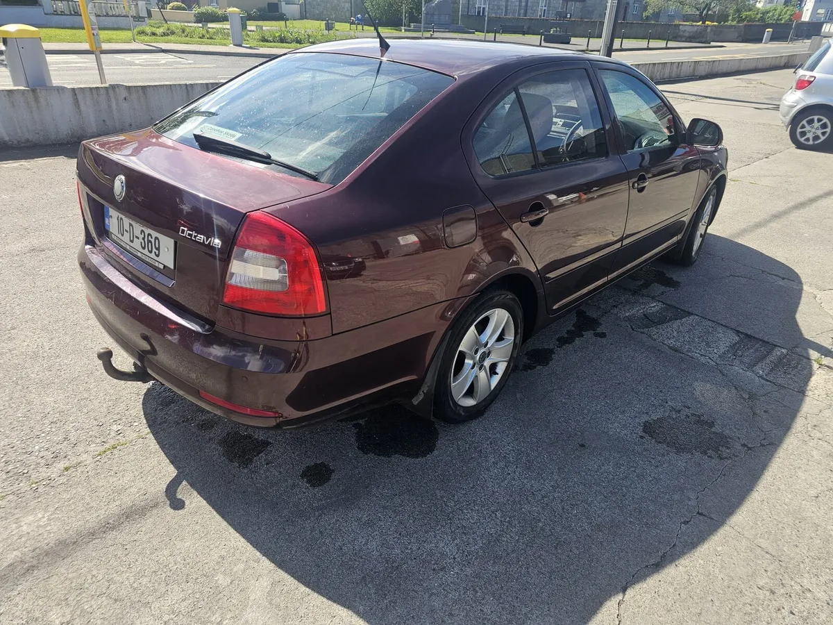 2010 Skoda Octavia - Image 4