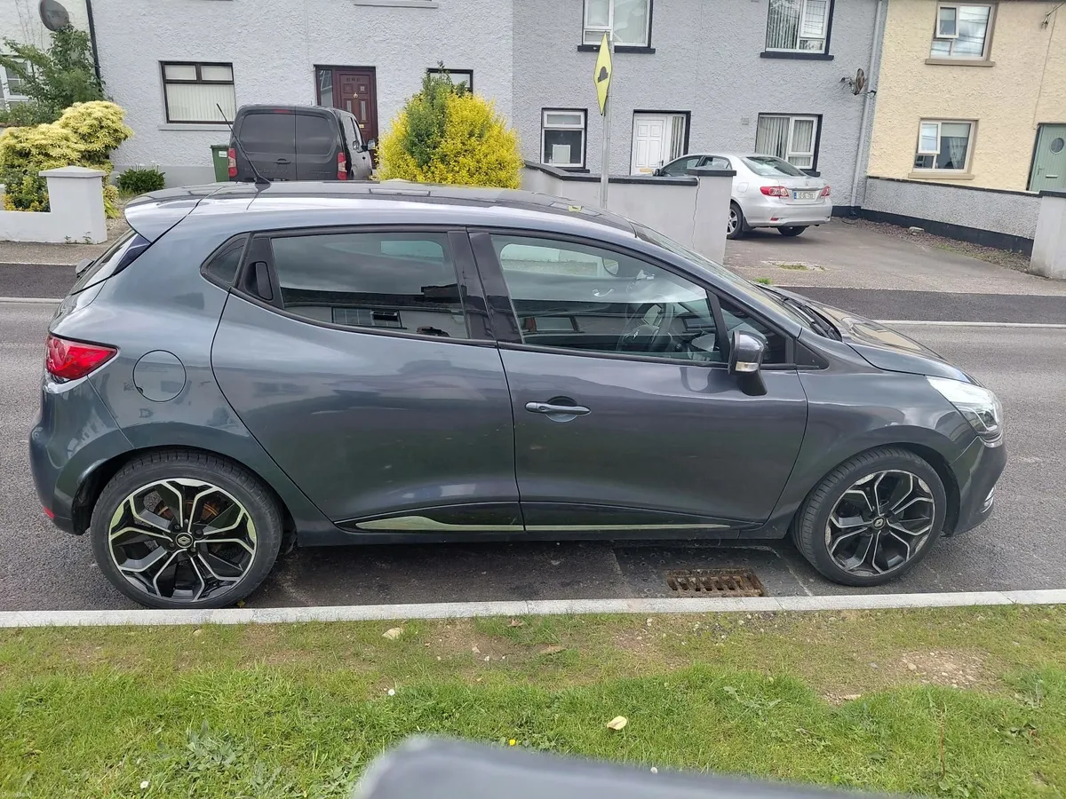 Renault Clio 2019 - Image 4