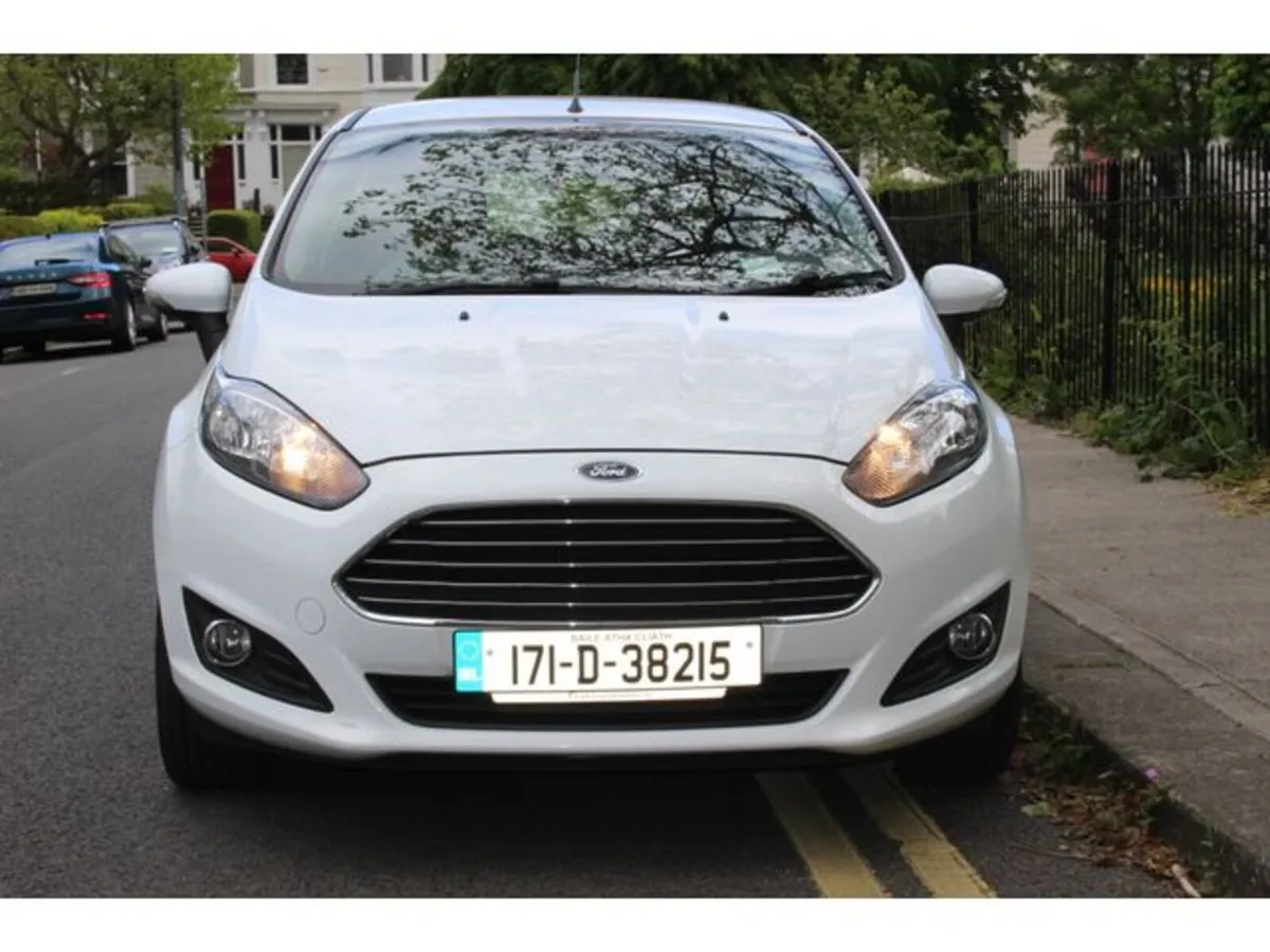 Ford Fiesta 1.25 60PS M5 4DR - Image 4
