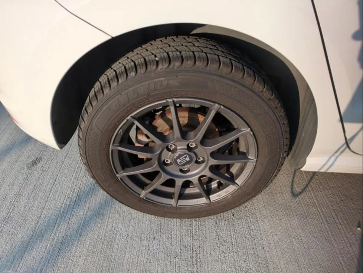 Volkswagen Polo 162 - Image 3