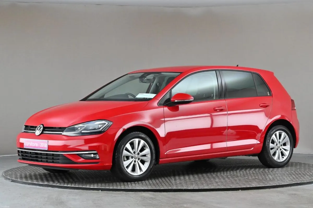 Volkswagen Golf 1.2 TSI DSG MK7.5 COMFORTLINE **VE - Image 4