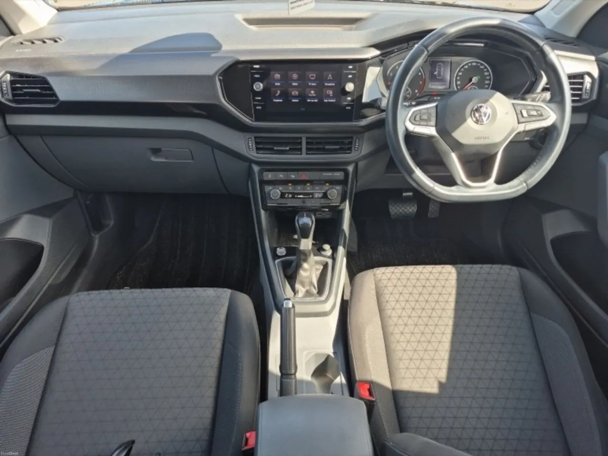 Volkswagen T-Cross ** ACTIVE  ** AUTOMATIC ** 1.0 - Image 2