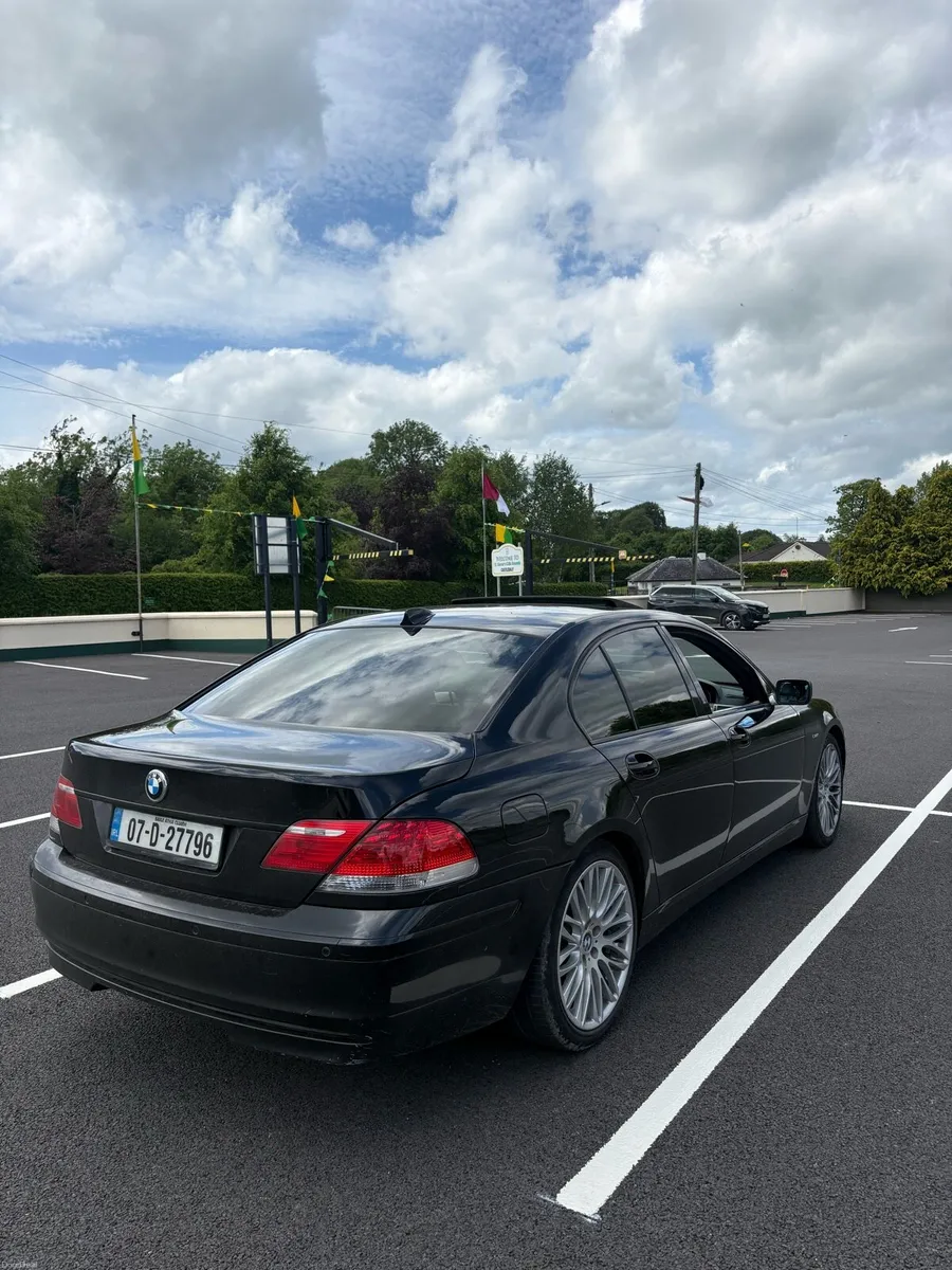 Bmw 730 - Image 2