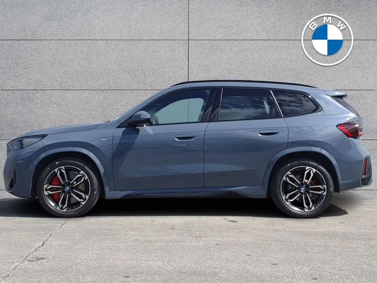 BMW iX1 eDrive20 M Sport - Image 3