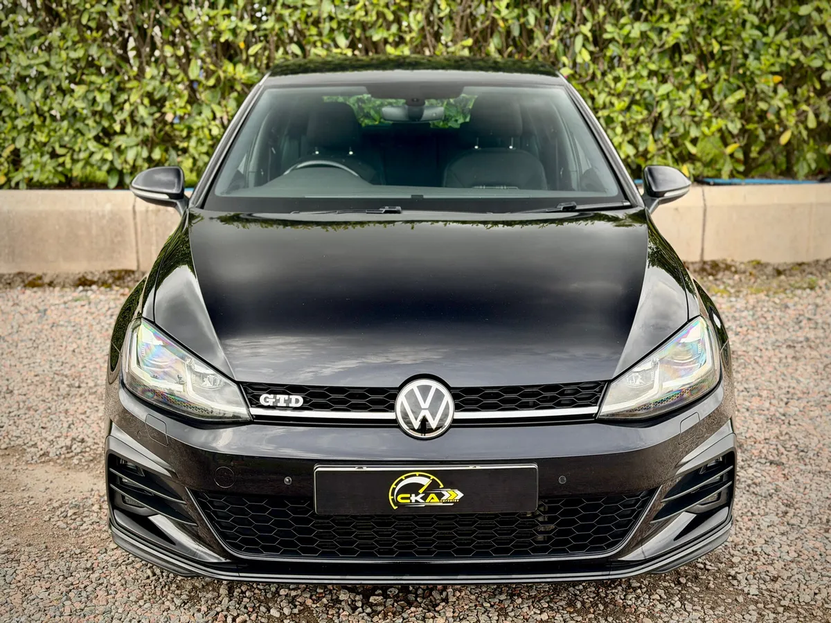 2017 Volkswagen Golf 2.0 TDI GTD - Image 4