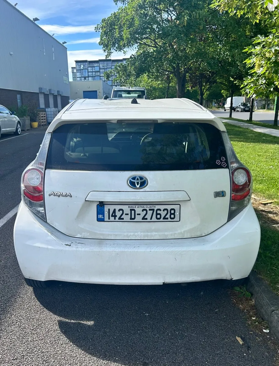 Toyota Aqua 2014 - Image 3
