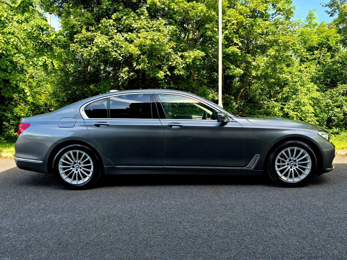 2016 BMW 730D HUGE SPEC LOW MILES - Image 4