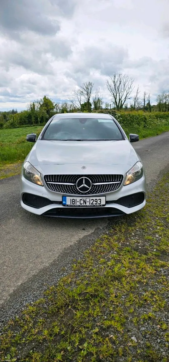 Mercedes Benz A180d AMG Line Night Edition (181) - Image 2