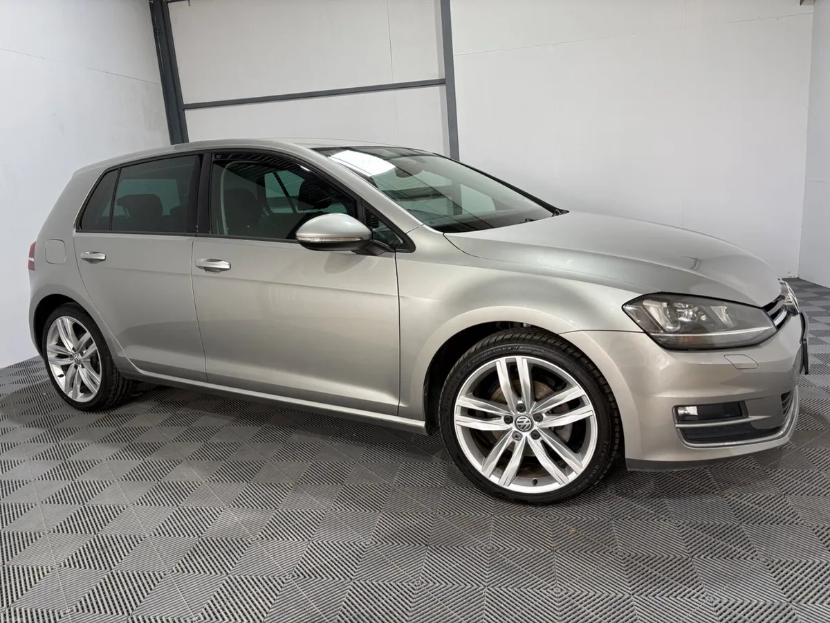 17 Volkswagen Golf Highline Auto 1.4 TSi NCT 04/28 - Image 3