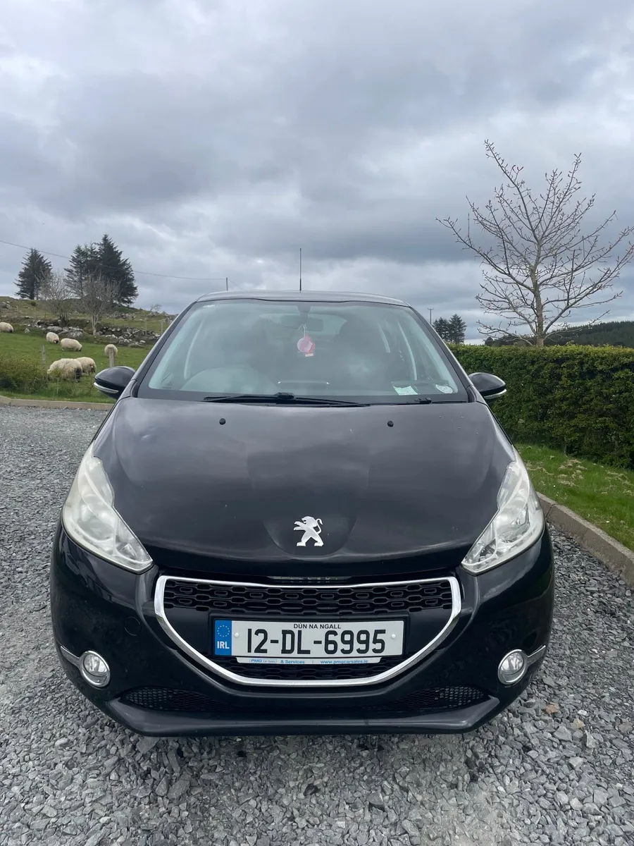 Peugeot 208 2012 - Image 1