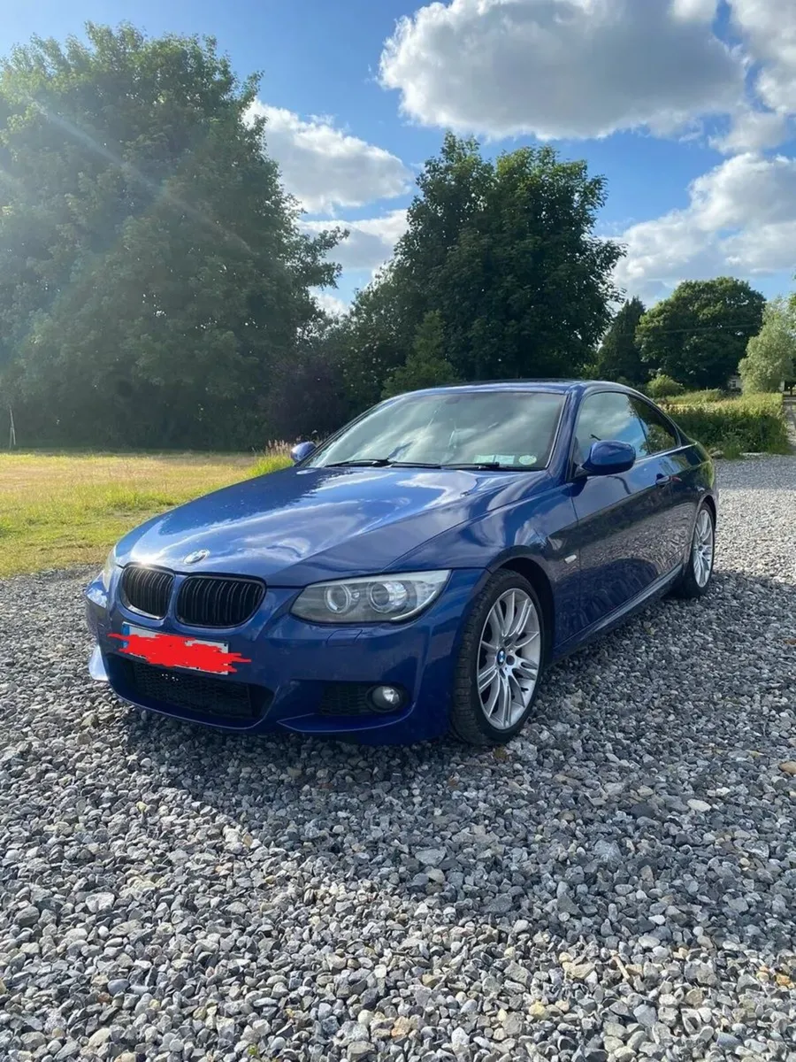 BMW 3-Series 2011 M-Sport - Image 2