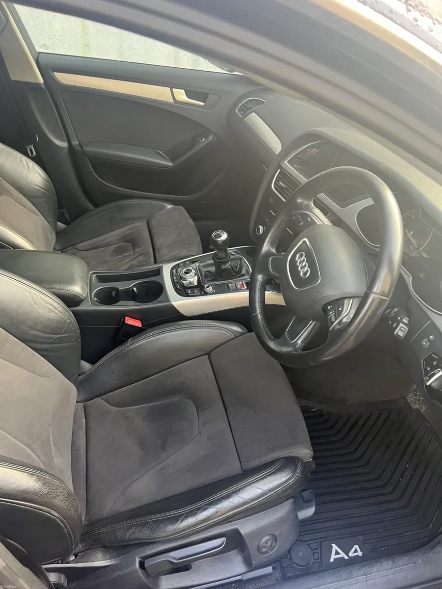 Audi A4 2014 - Image 5