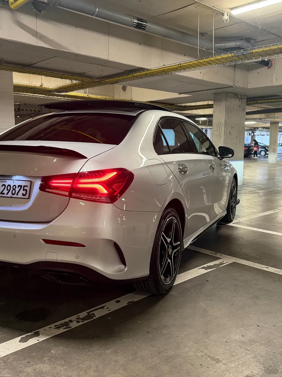Mercedes benz a250e -AMG LINE PREMIUM PLUS! - Image 5