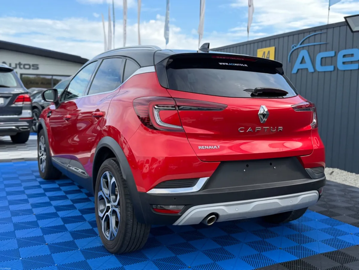Renault Captur INTENSE - 1.3 PETROL - AUTO - 12M W - Image 6