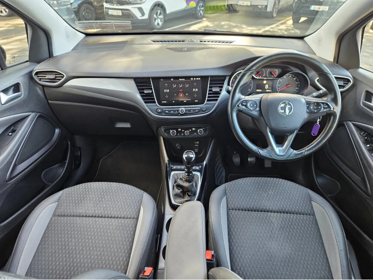 Opel Crossland X 1.2 ELITE - Image 2