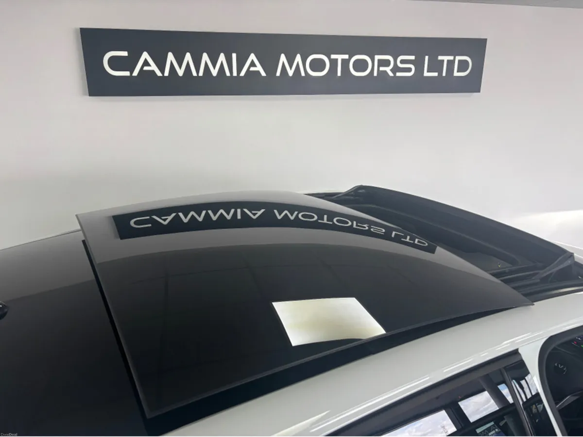 Volkswagen Golf *VOLKSWAGEN GOLF GTI* *2021* *PERF - Image 6