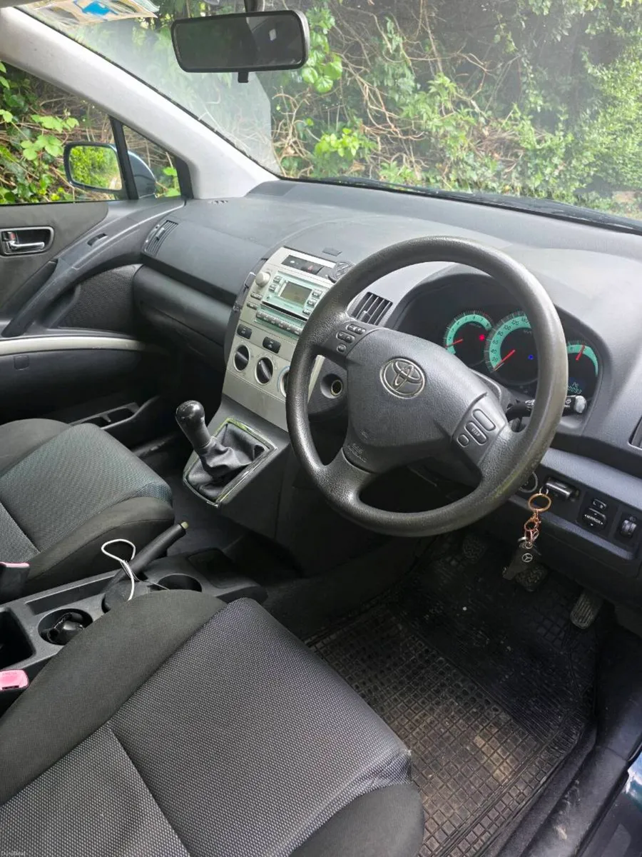 Toyota verso - Image 4
