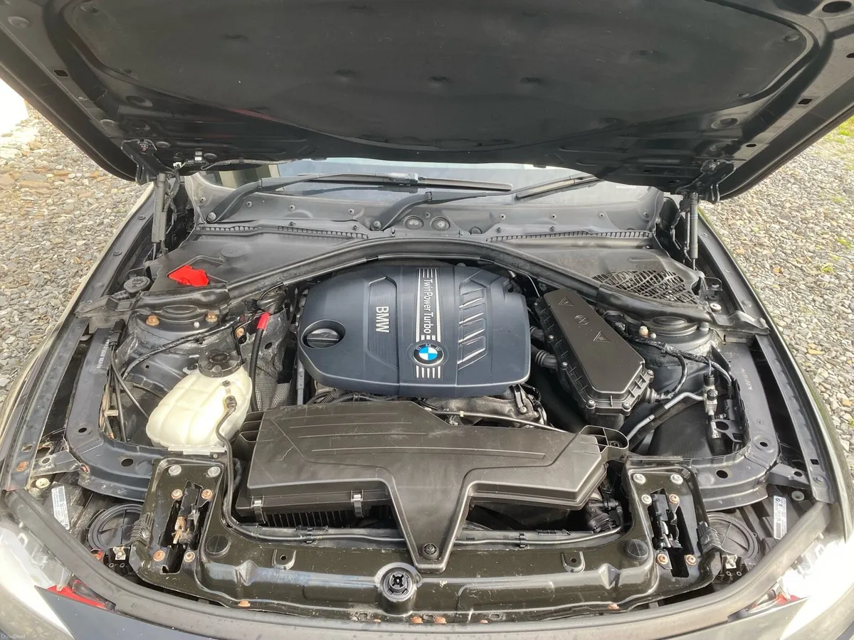 BMW 320D - Image 5