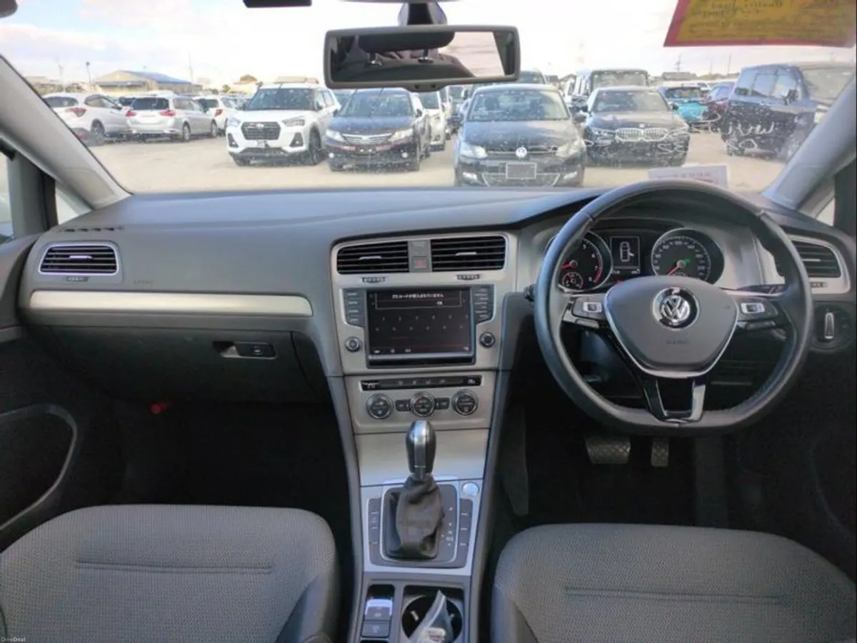 Volkswagen Golf 1.2 - Image 2