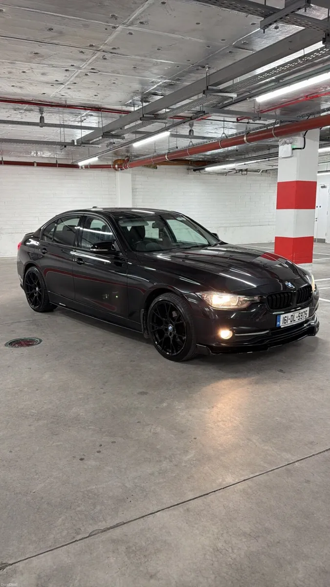 BMW 316D NCT 5/27 - Image 1