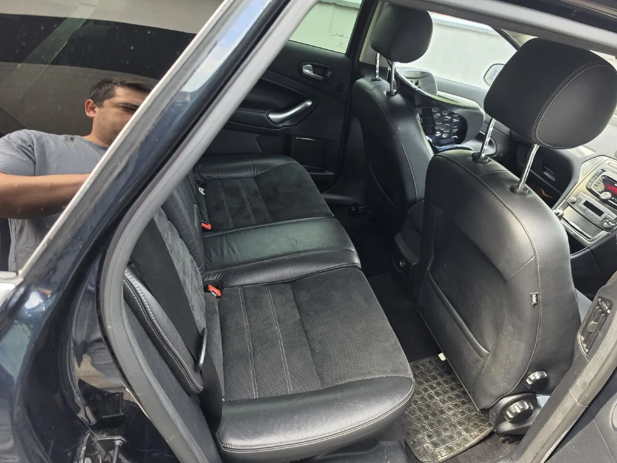 Ford Mondeo 2009 - Image 4