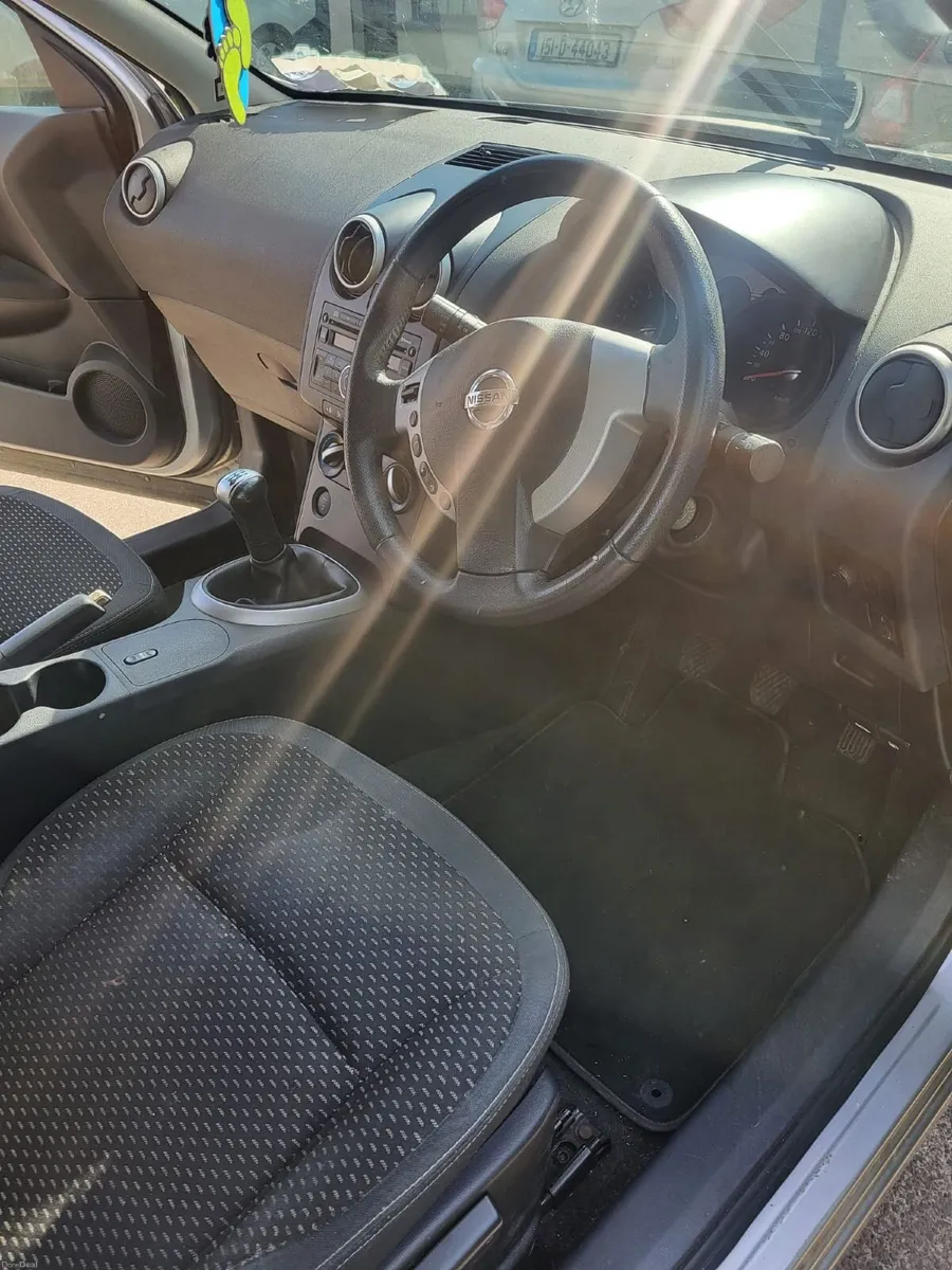 Nissan Qashqai 2008 - Image 2