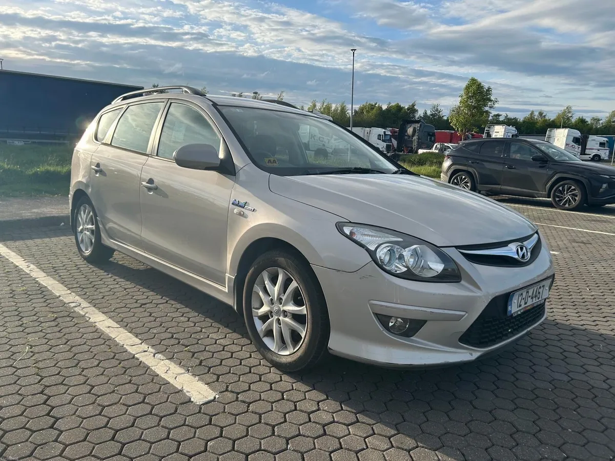 Hyundai i30 2012 - Image 1