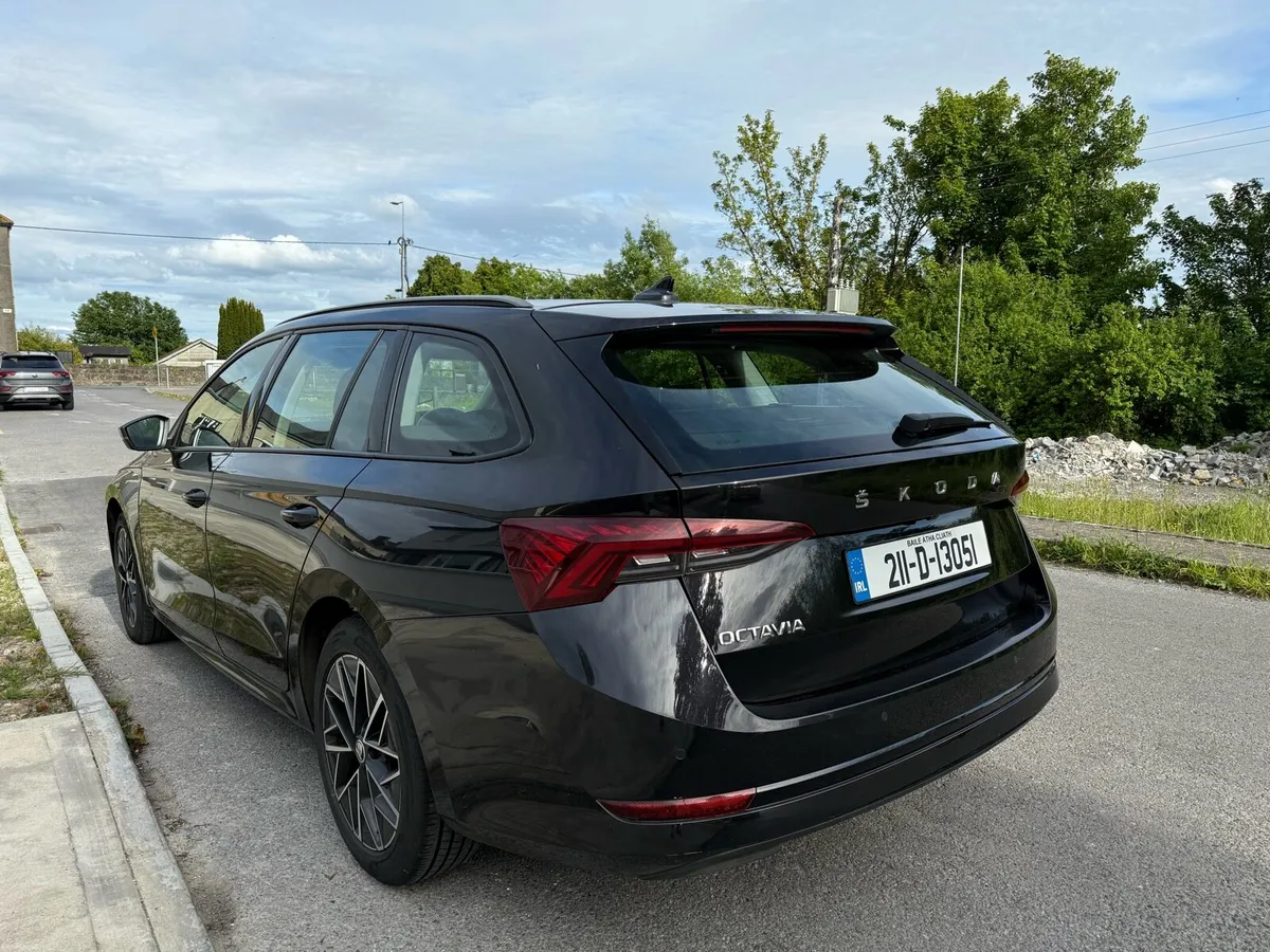 2021 Skoda Octavia Diesel NCT 2027 - Image 4