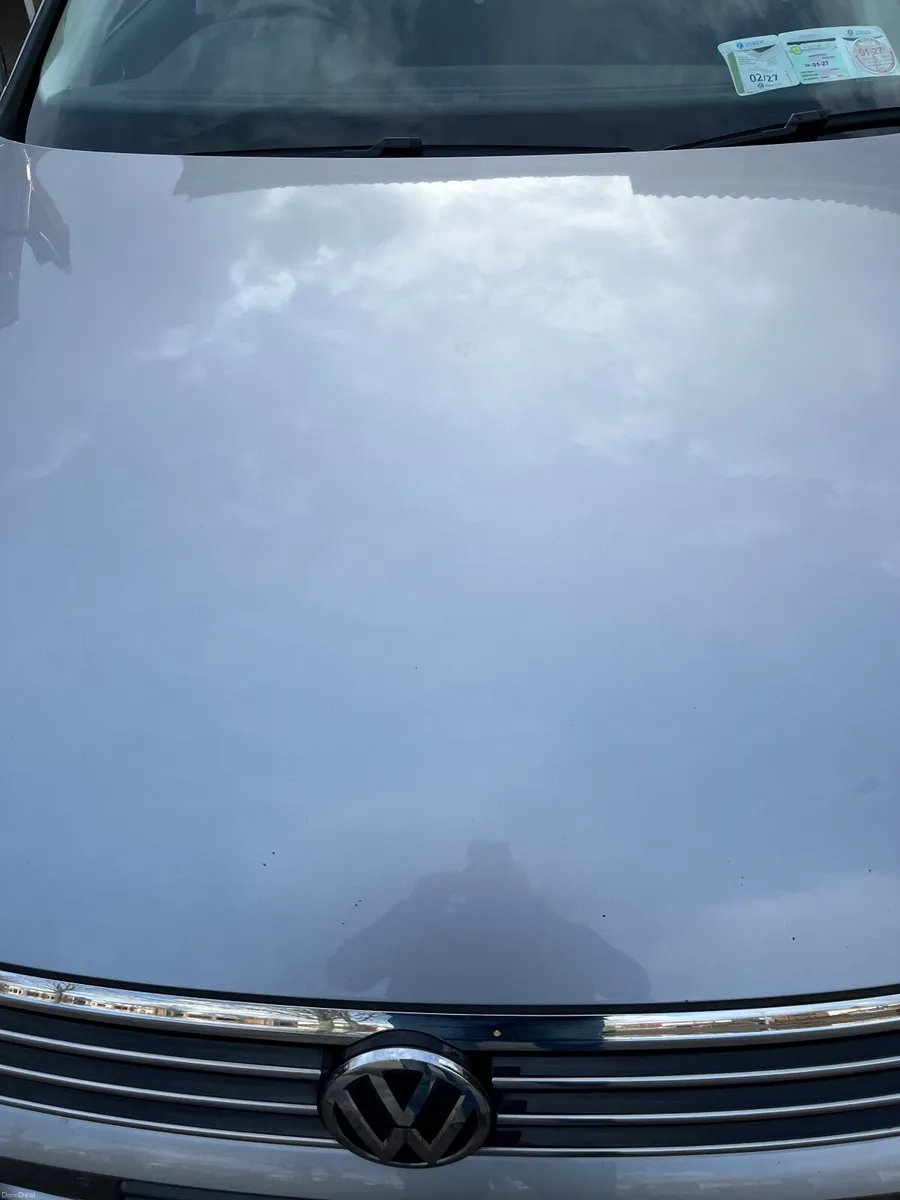 Volkswagen Passat 2019 - Image 2