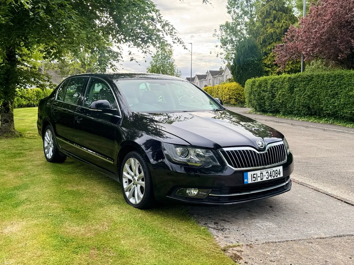 2015 Skoda superb Nct-Tax    3950€ - Image 2