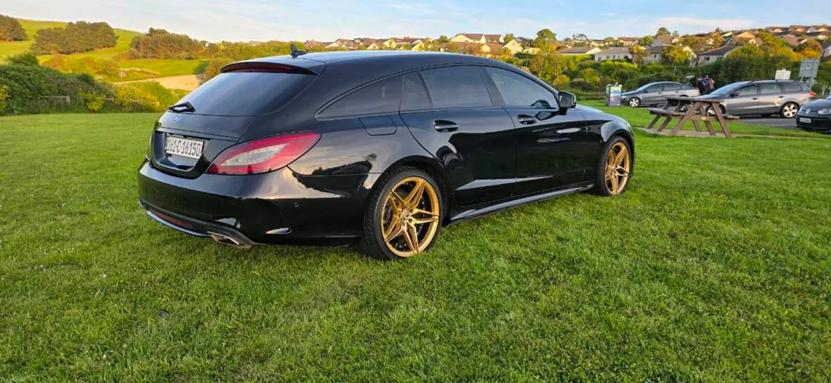Mercedes CLS 350 Shooting Brake - Image 3