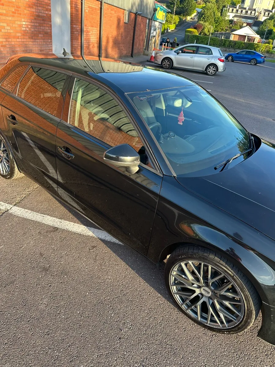 2013 Audi A3 Sportback 2.0 TDI Sport - Image 3