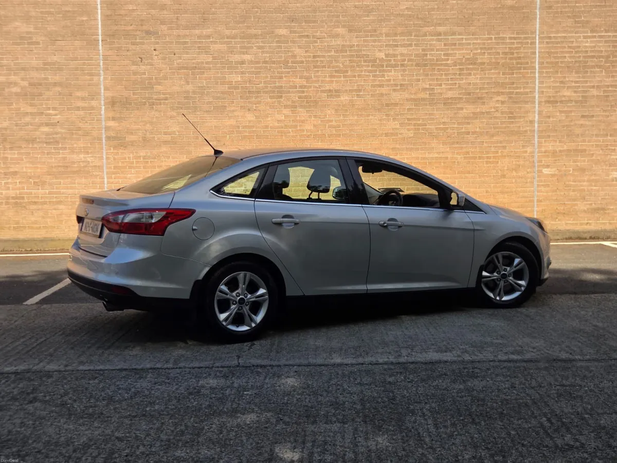 Ford Focus 2014 - Image 4