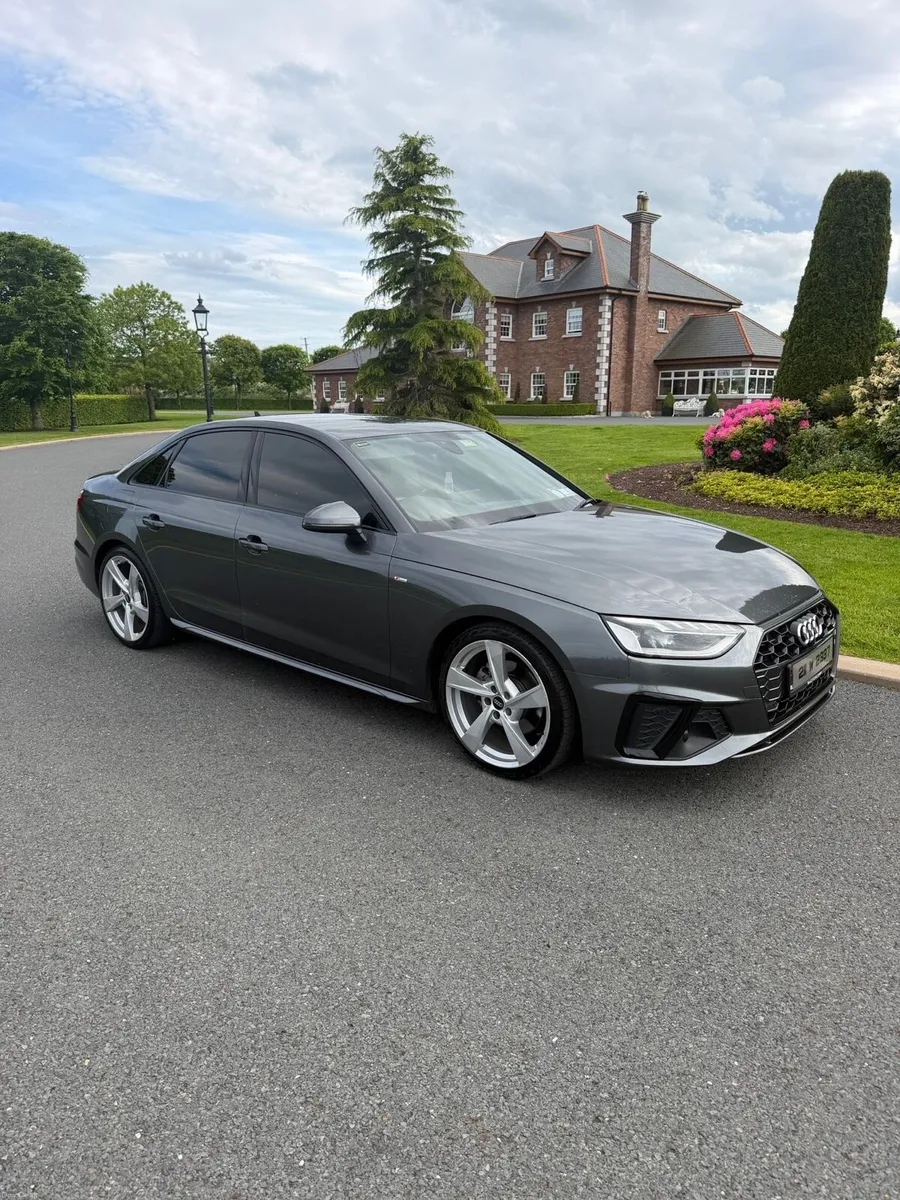 Audi A4 - Image 1