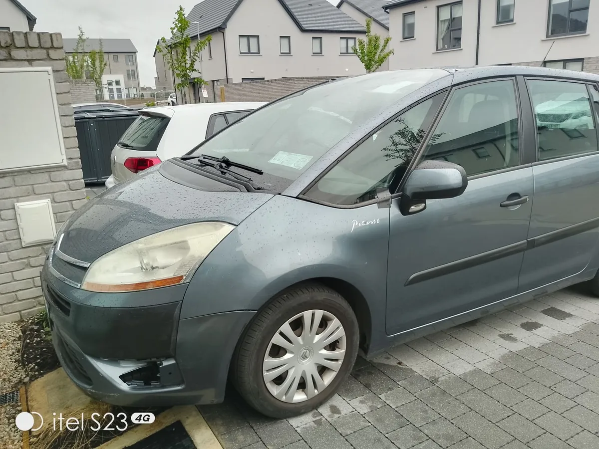 Citroen C4 Picasso 2008 - Image 1