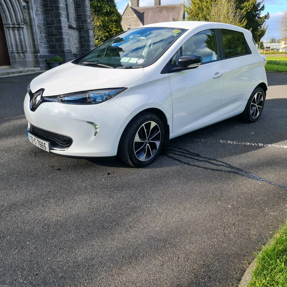 Renault Zoe ZE40 Long Range - Image 3