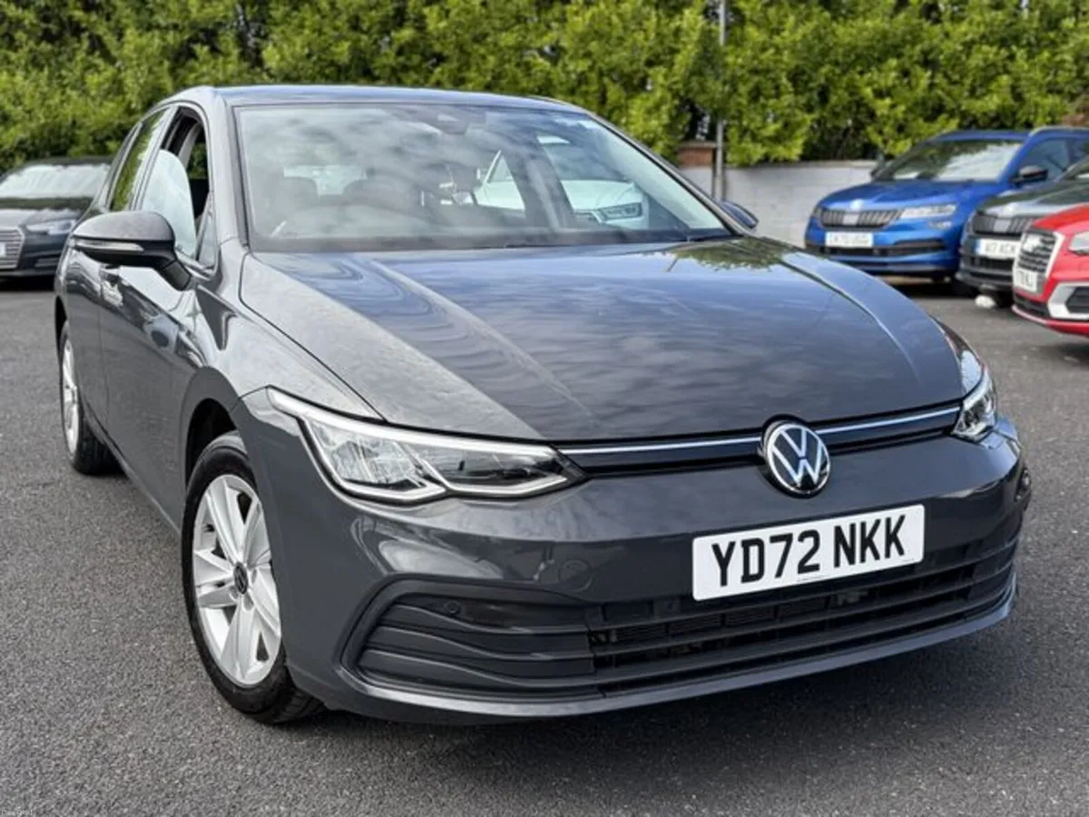 Volkswagen Golf LIFE TDI - Image 2