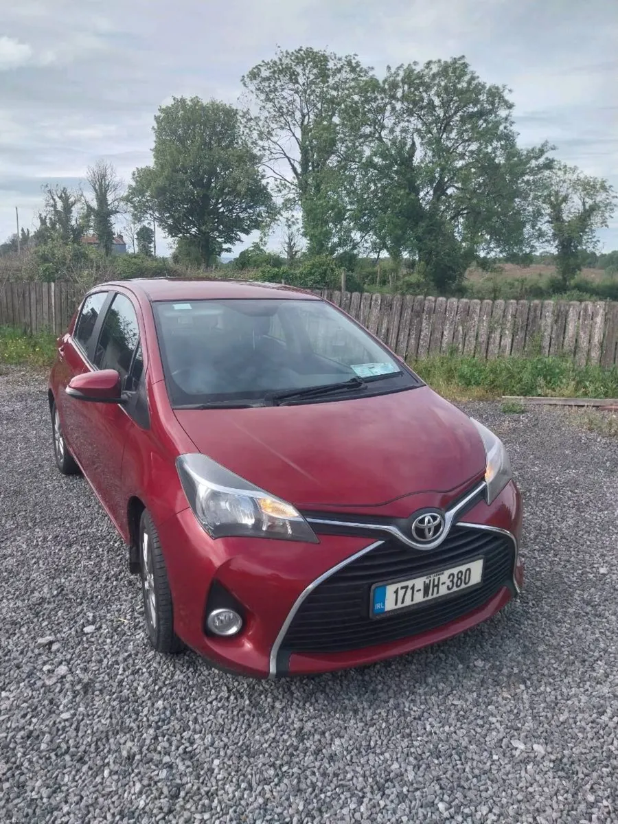 2017 Toyota Yaris 1.0l Petrol (Manual) - Image 3
