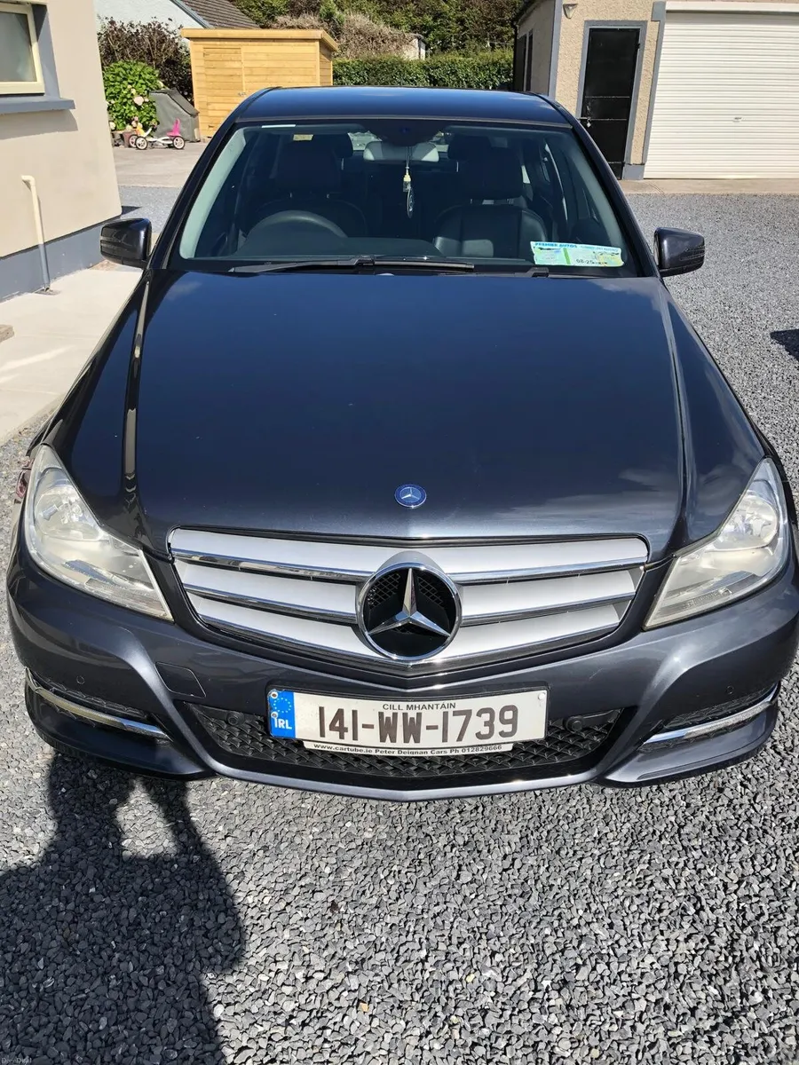 Mercedes-Benz C Class petrol - Image 2