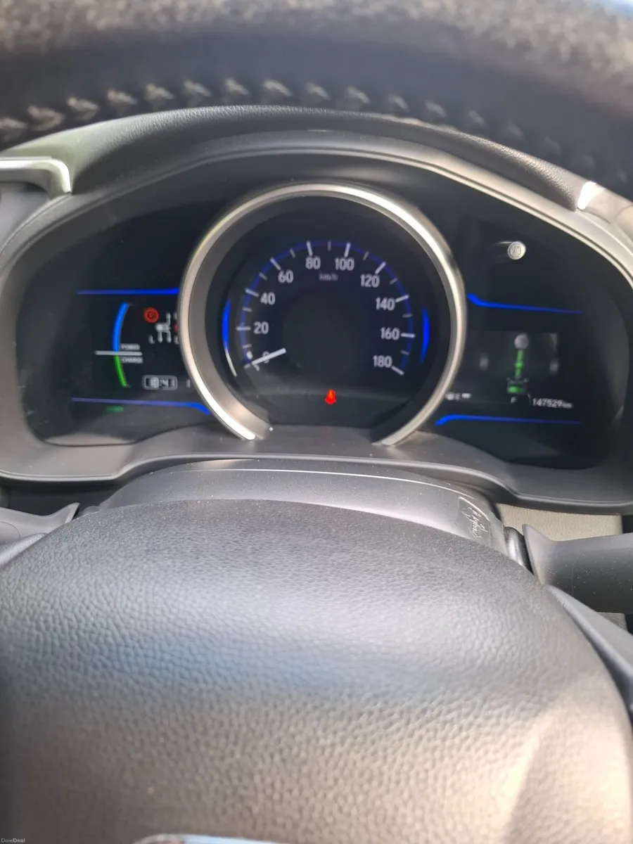 Honda Fit 2015 - Image 2