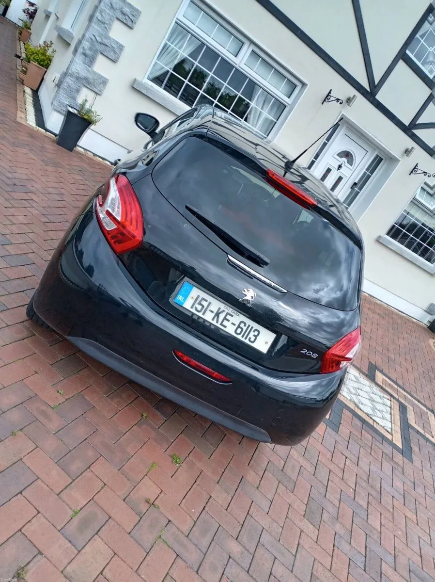 Peugeot 208 - Image 4