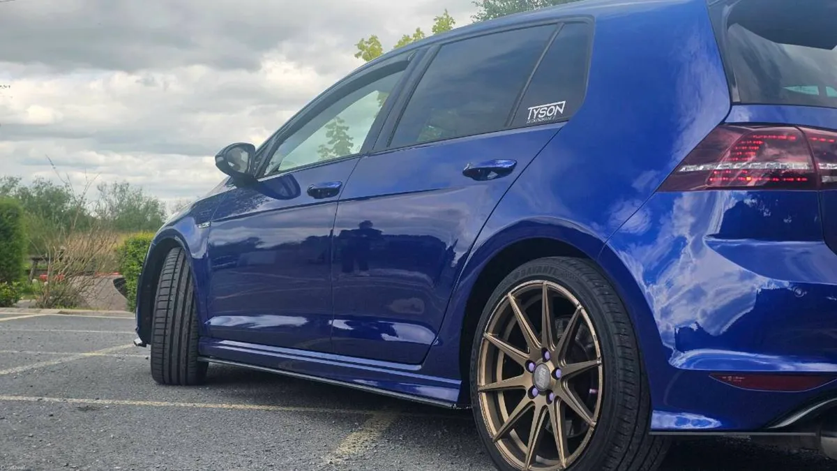 Vw Golf R Line 2.0 TSI - Image 3