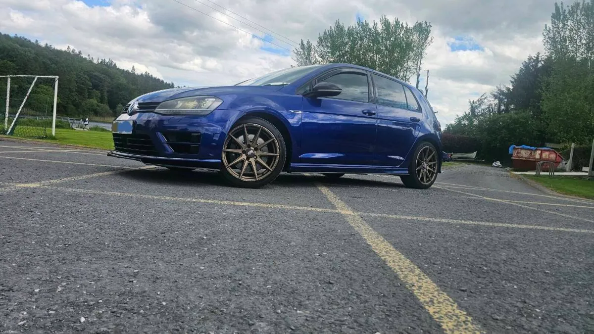 Vw Golf R Line 2.0 TSI - Image 2