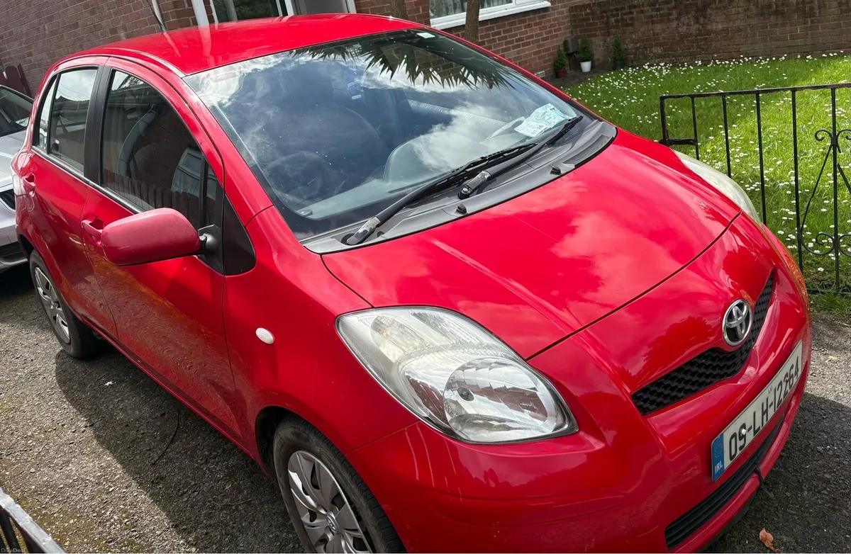 2009 Toyota Yaris 1.0 - Image 1