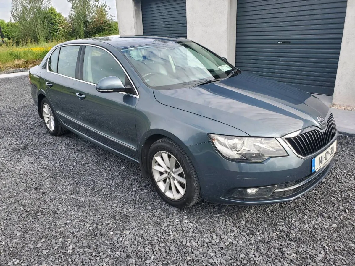 Skoda Superb 2014 1.6 TDI - Image 2