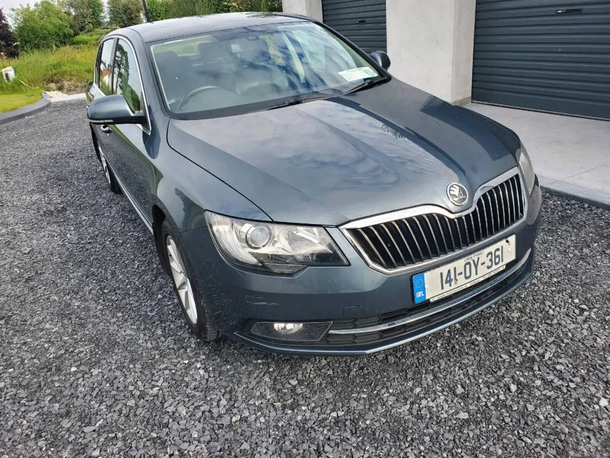 Skoda Superb 2014 1.6 TDI - Image 5